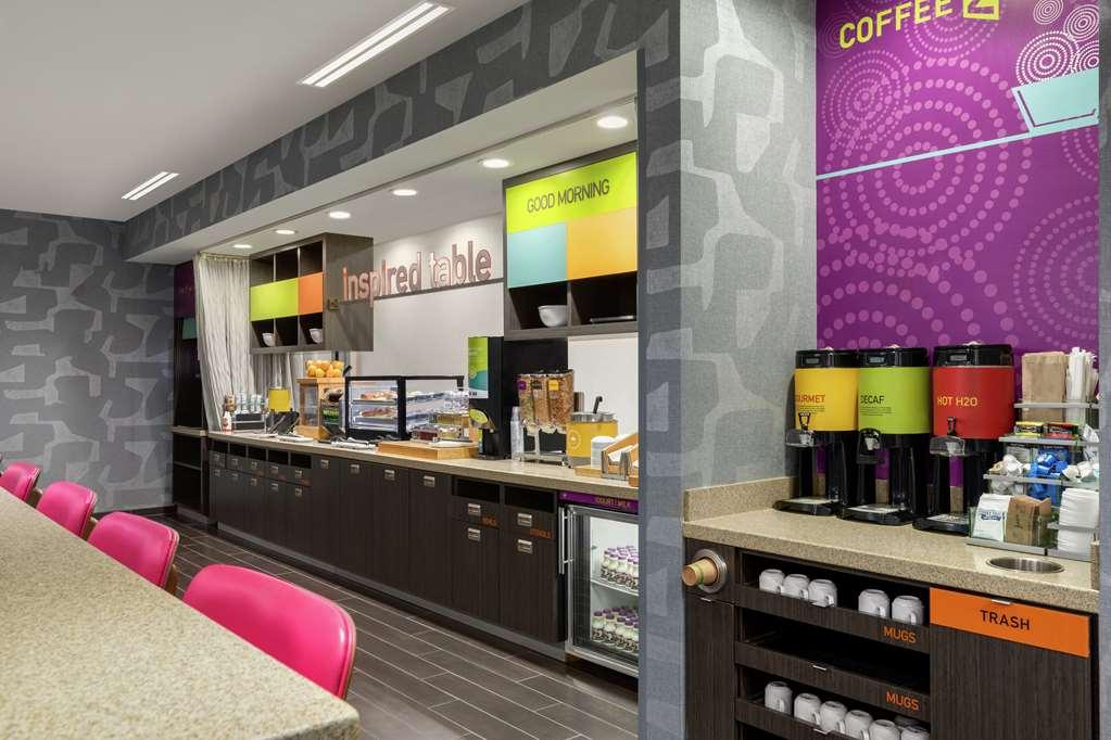Home2Suites By Hilton Флорънс Ресторант снимка